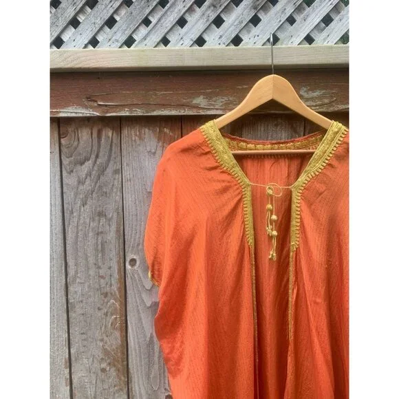 Orange Kaftan-like Robe - Picture 3 of 5